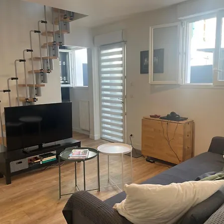 Holiday home - Jolie Maison De - Proche
