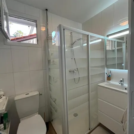 - Jolie Maison De - Proche Nyaraló